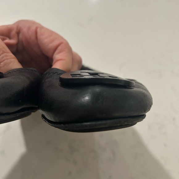 Tory Burch Black Leather Logo Ballet Flats - Picture 11 of 14